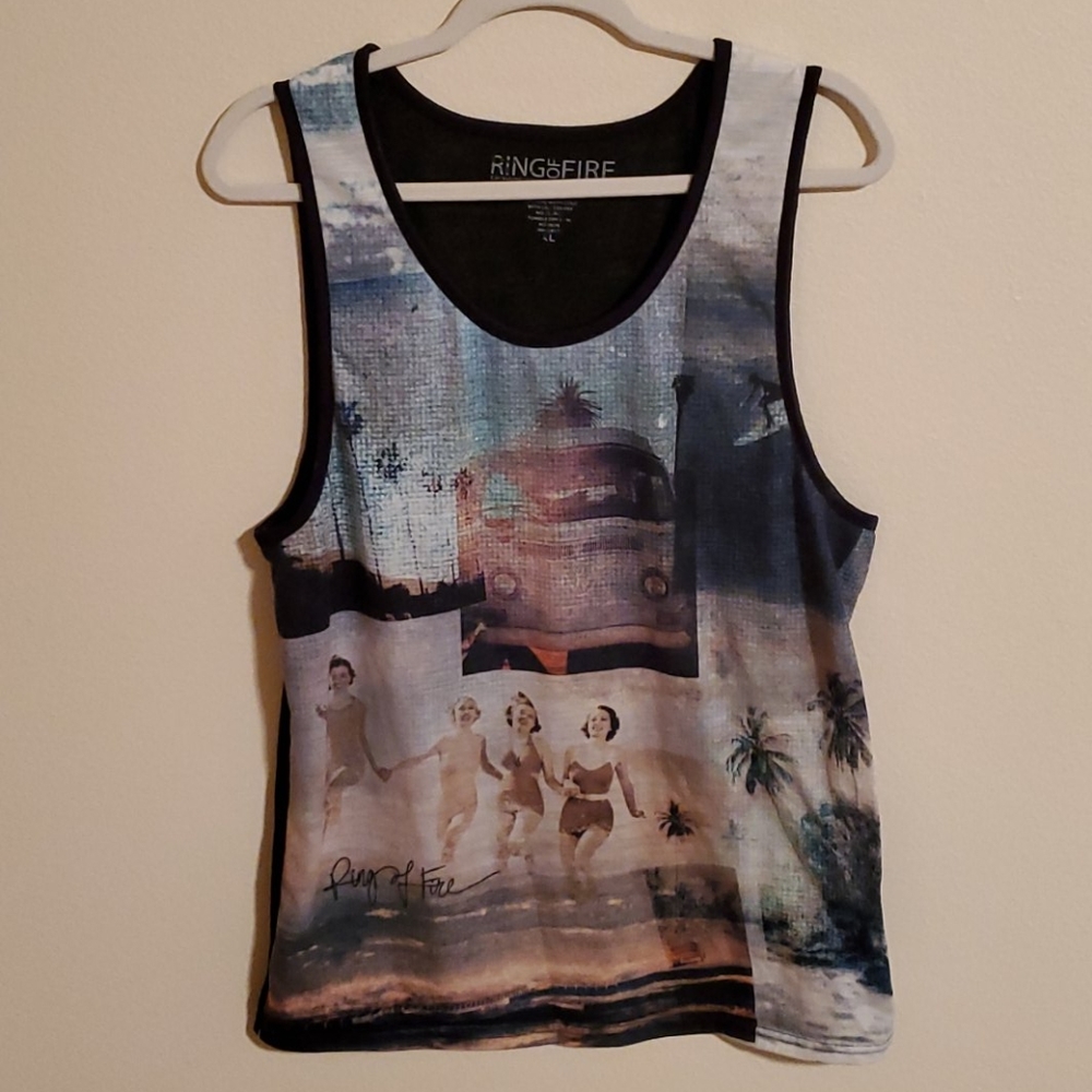 XL Los Angeles Tank